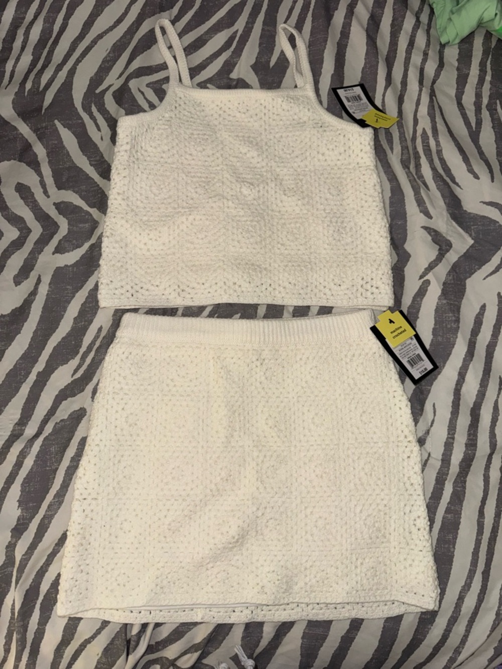 art class White Knit Tank Top and Skirt Matching Set